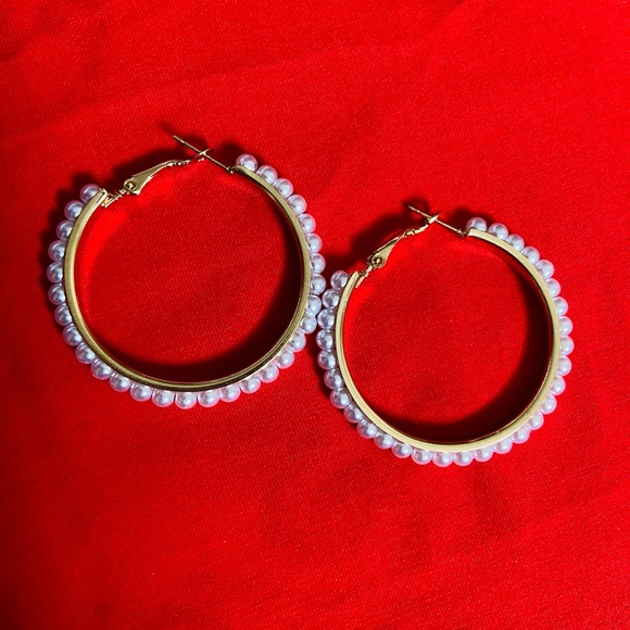 Earrings - Picture 3 of 3
